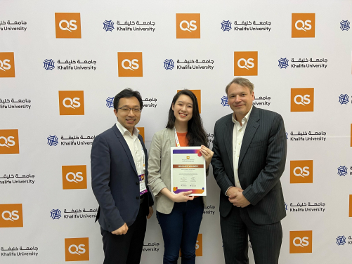 Faculty of Medicine entry “Students as Co-designers” wins Bronze for the Power of Partnerships category
HKU representatives in QS Reimagine Education Awards for project entry “Students as Co -Designers: Formalising Student -Educator Partnership in Curriculum and Pedagogy Co -Creation”. (From left to right) Dr Peter Lau, Dr Mei Li Khong and Professor Julian Tanner